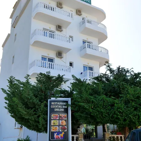 Driloni 酒店 4*