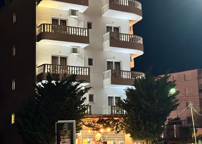 Driloni 酒店 4*
